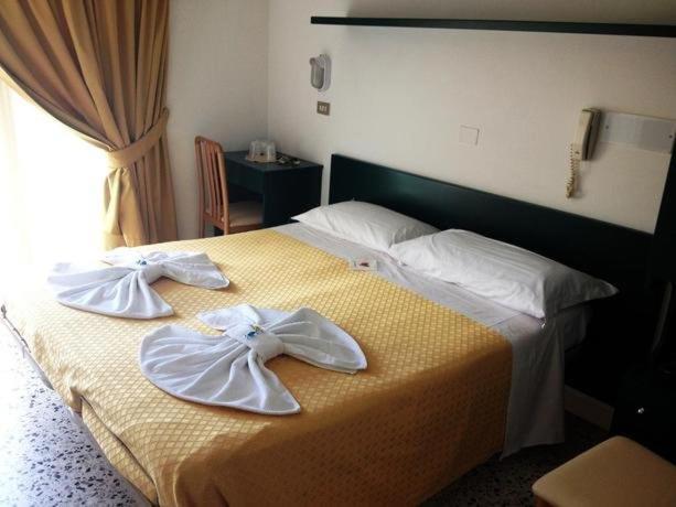 Hotel Till Rimini Exterior photo
